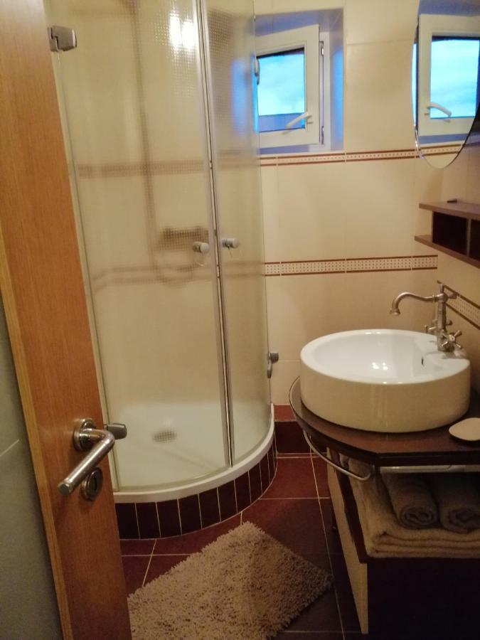 בראשוב Carpatilor Residence מראה חיצוני תמונה